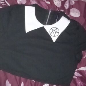SPENCER'S cropped pentagram goth top black size L